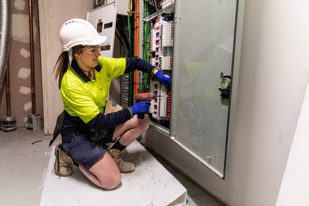 Best Local Electrician Companies  in Chandler, IN